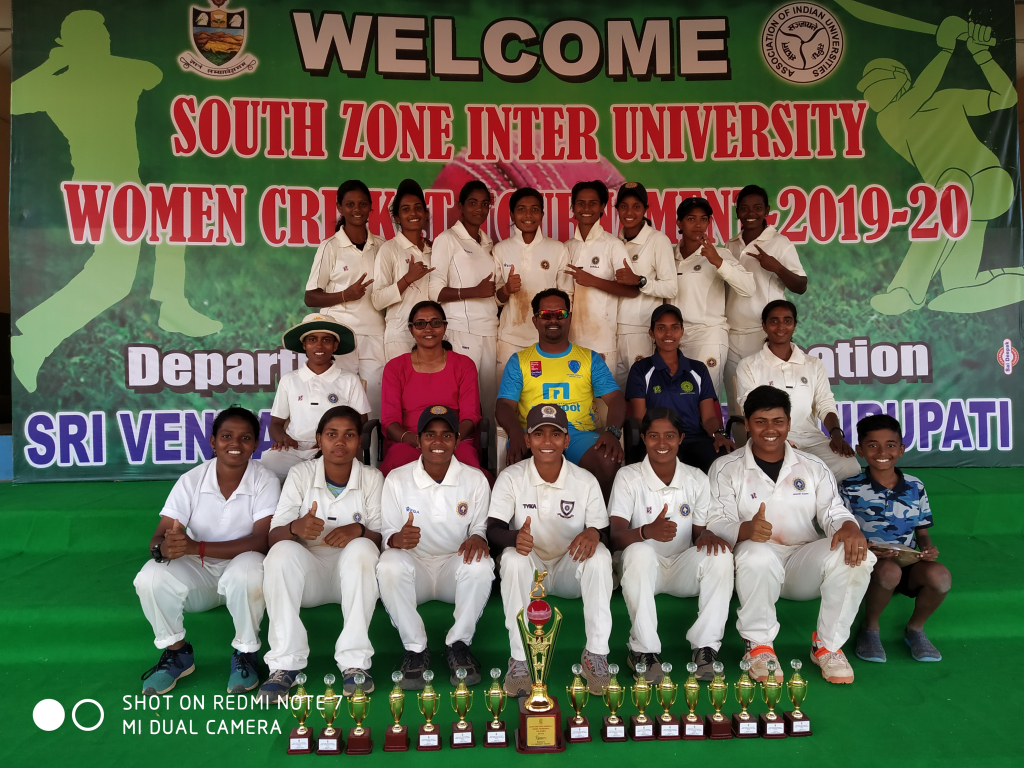 CRICKET WOMEN WINNERS M.G.U (2019-20)